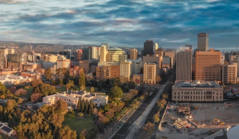 Adelaide CBD skyline spi