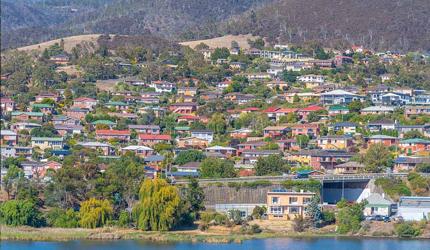 Tasmania house properties spi