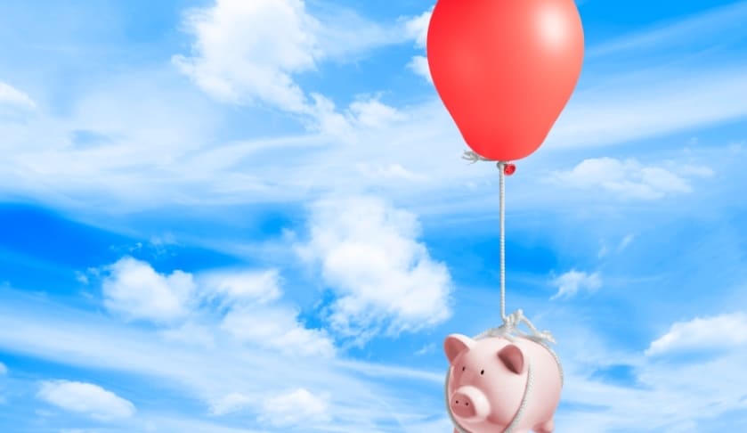 rising piggy bank balloon