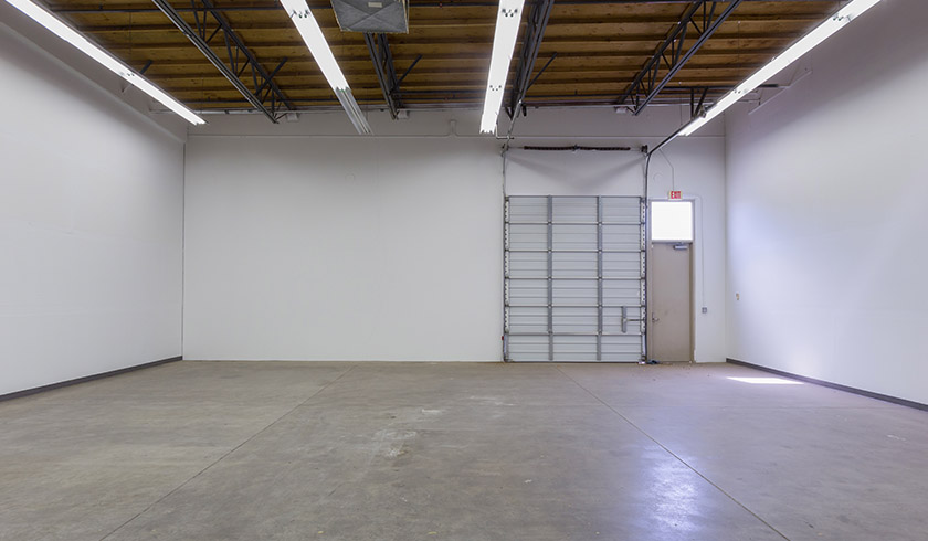 small empty warehouse spi