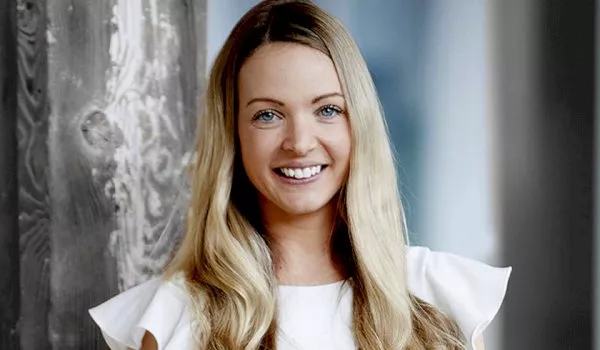 Dr Nicola Powell
