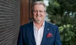 Peter White