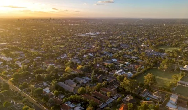 Where to find property below 560K in SA