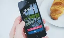 Airbnb