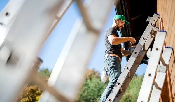 Expert reveals trick to renovating in a rising market